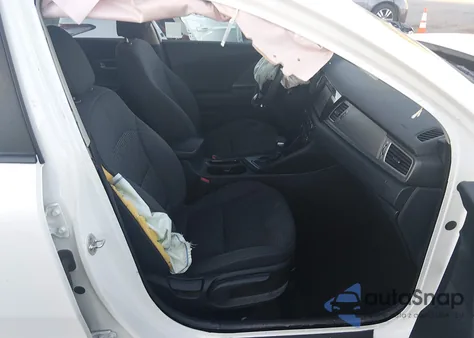 2019 Kia Niro Lx z USA, uszkodzony, nr VIN KNDCB3LC0K5240931